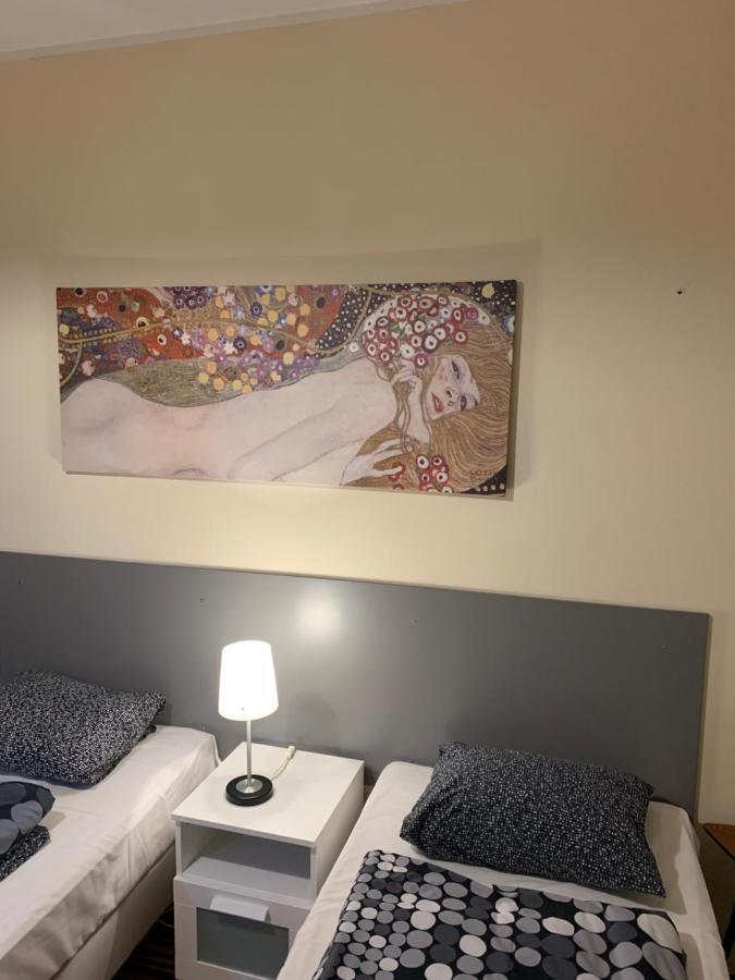 Stary Toruń Apartament Podgorna 12 מראה חיצוני תמונה